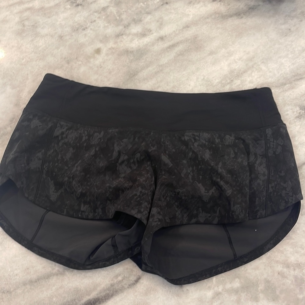 NWOT Lululemon Speed Up Low-Rise Lined Short 2.5"